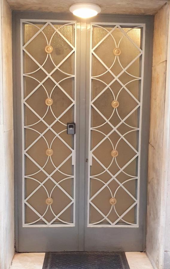 Апартаменты Prestige Penthouse - Breathtaking Parthenon Views In Plaka Афины Экстерьер фото